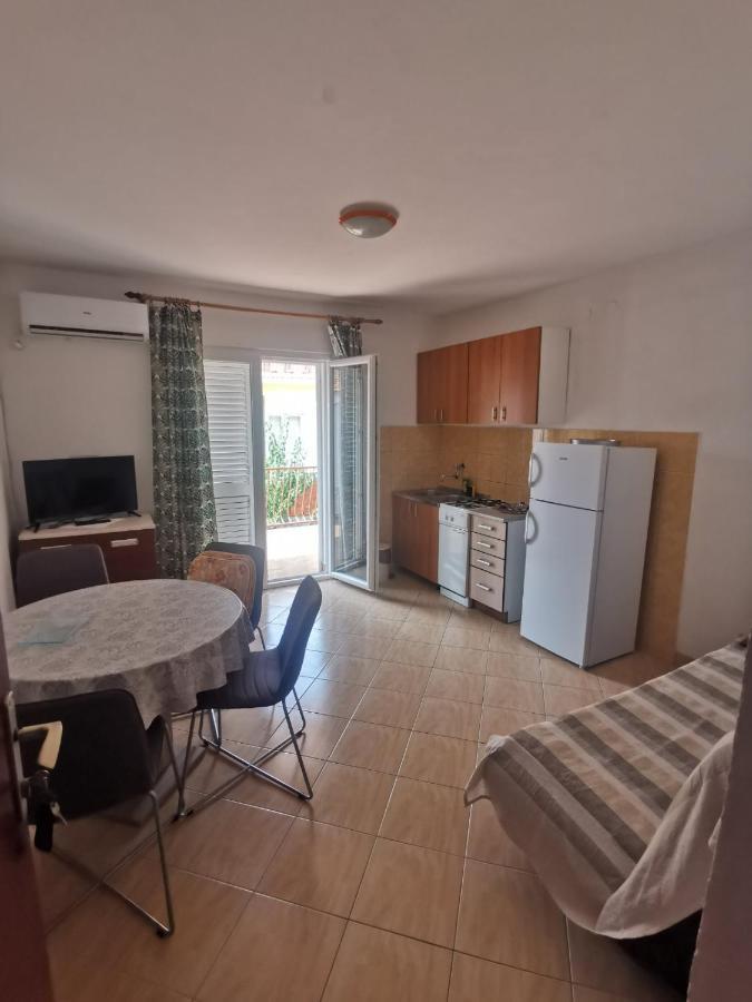 Emily Apartman Biograd na Moru Kültér fotó